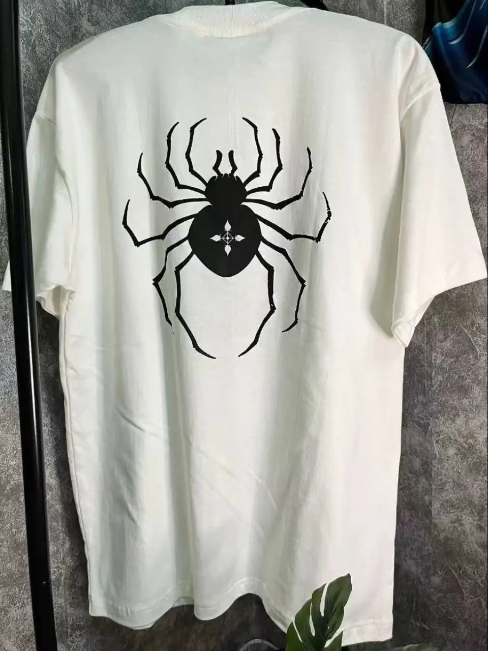 Hunter x Hunter Leorio Look Tee – Men’s Large Size Summer T-Shirt